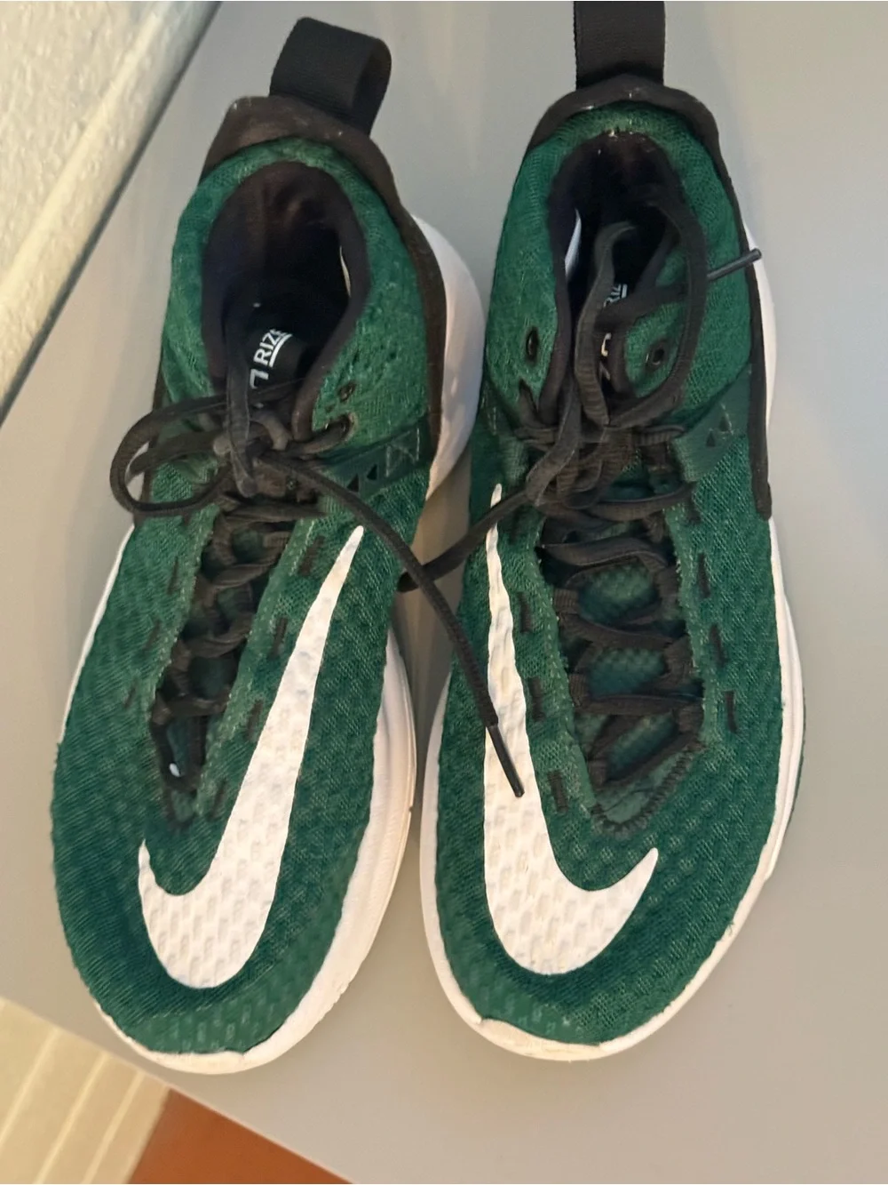 Nike Zoom Rize Gorge Green Hightop basketball shoes, women's size 5.5,